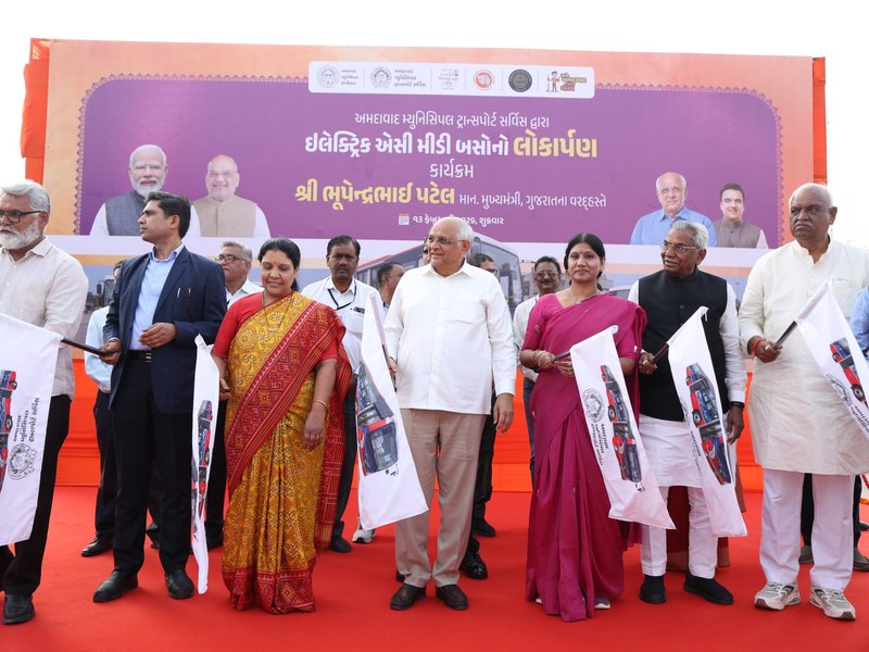 Gujarat CM flags off 28 AMTS electric buses, 225 planned (Photo: @Bhupendrapbjp/X)