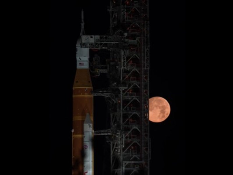 आर्टेमिस 2 संग चांद पर भेजना है अपने वेलेंटाइन का नाम? नासा के इन नियमों को करें फॉलो  