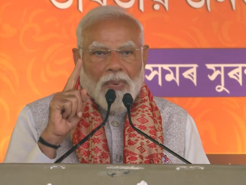 PM Modi flags off 50 electric buses for Bhavnagar under PM e-Bus Sewa scheme