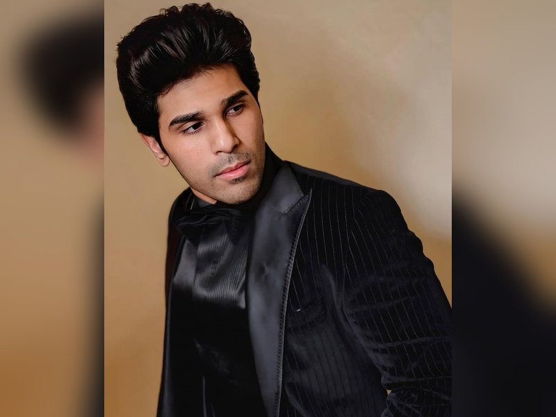 Allu Sirish’s Valentine’s Day post for ‘Cutesh’ Nayanika is winning hearts