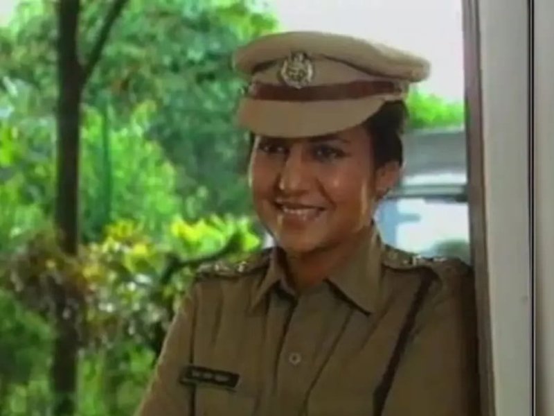 यादों में कविता : 'सर्फ की खरीदारी में ही समझदारी है...' वो ललिता जी, जिन्होंने आसमान में 'उड़ान' भरना भी सिखाया