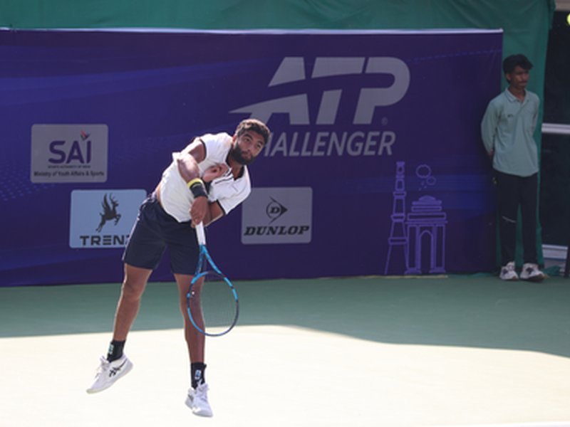 एटीपी दिल्ली ओपन: आखिरी मिनट में एंट्री करने वाले एम. सुरेशकुमार ने 5वीं सीड कार्बोनी को हराया 