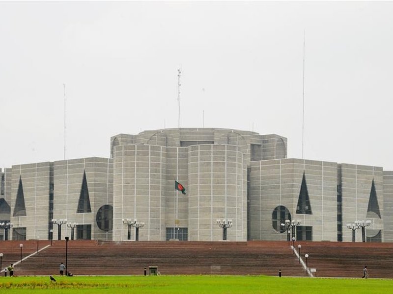 Bangladesh: 236 newly elected MPs are millionaires, many facing debt