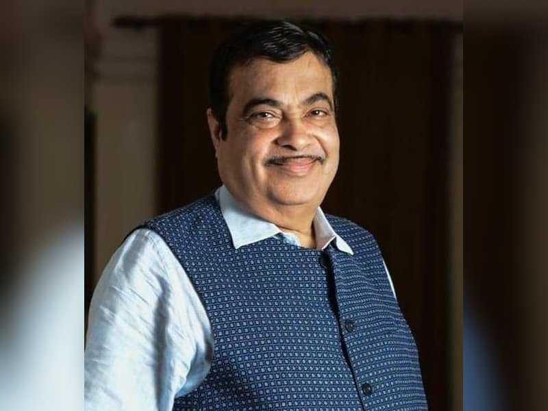 नितिन गडकरी ने की ‘शतक' देखने की अपील, बोले-संघ की सच्चाई जानने के लिए जरूरी