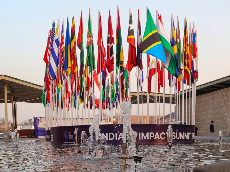 इंडिया एआई इम्पैक्ट समिट 2026: तकनीक और मानव विशेषज्ञता का मेल ही तय करेगा एआई का भविष्य