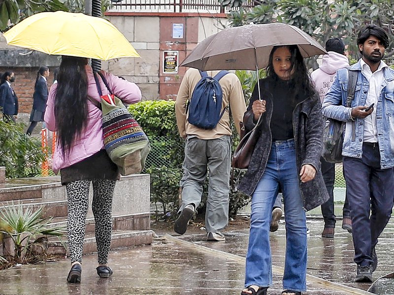 Airline firms issue travel advisory amid rain, thunderstorm forecast