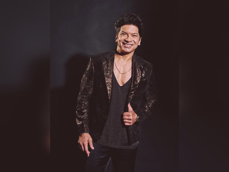 Shaan on how collaborating with Babul Supriyo for 'Aankhiyaan' came naturally to him