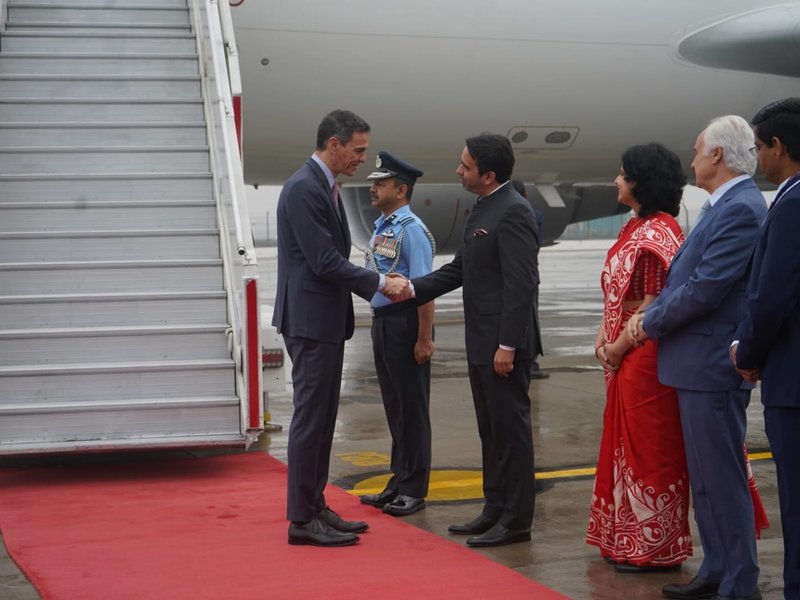 Spain, Mauritius, Seychelles leaders arrive in Delhi to attend AI Impact Summit