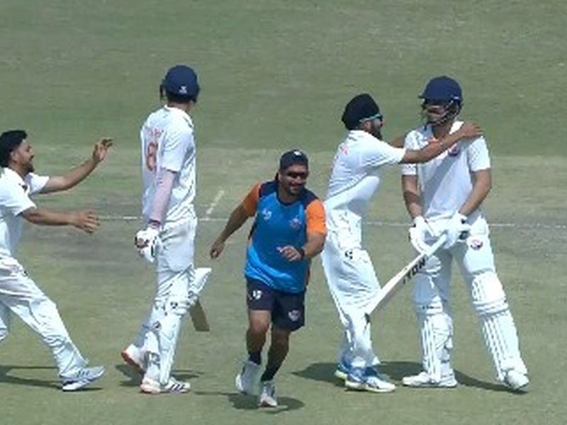 रणजी ट्रॉफी: जम्मू-कश्मीर ने रचा इतिहास, मजबूत बंगाल को हराकर पहली बार फाइनल में जगह बनाई 