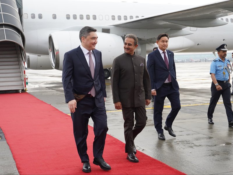 PMs of Kazakhstan, Netherlands arrive in Delhi for AI Impact Summit