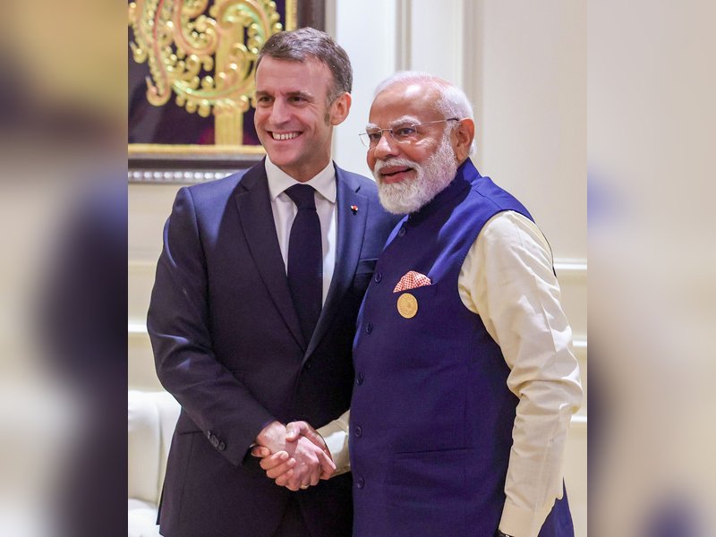 फ्रांस के राष्ट्रपति मैक्रों ने दीं होली की शुभकामनाएं, प्रधानमंत्री मोदी ने जताया आभार