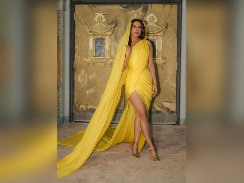 Priyanka Chopra gives Indian saree a modern twist, pays tribute to ‘growing global scope of Indian fashion’