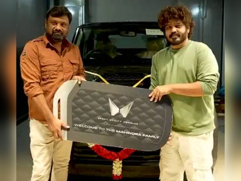 'Hotspot 2 Much' producers gift car to film's director Vignesh Karthick (Photo Credit: IANS/PR)