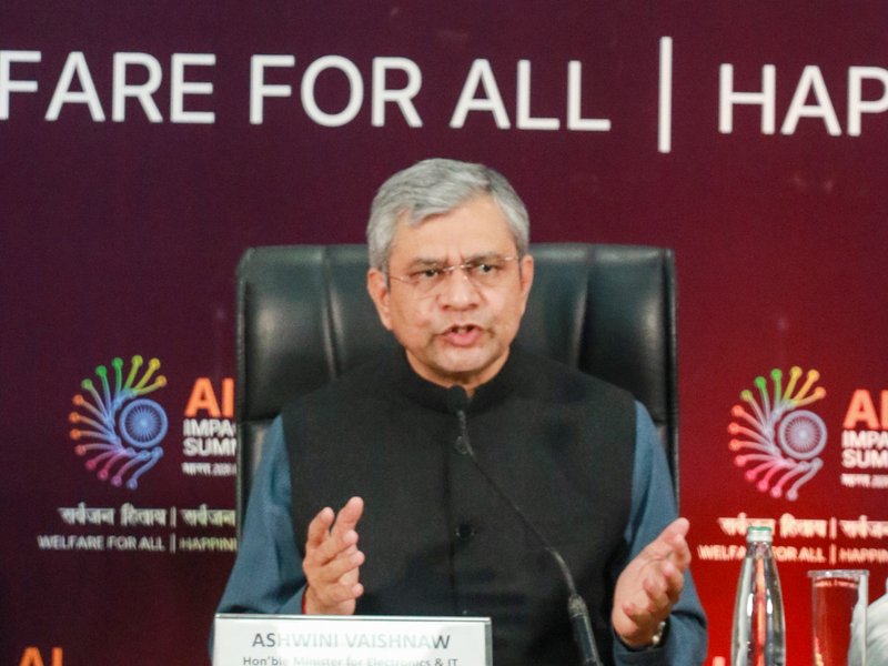 एआई समिट में 5 लाख से ज्यादा लोगों की भागीदारी, 250 अरब डॉलर से अधिक निवेश के वादे: अश्विनी वैष्णव