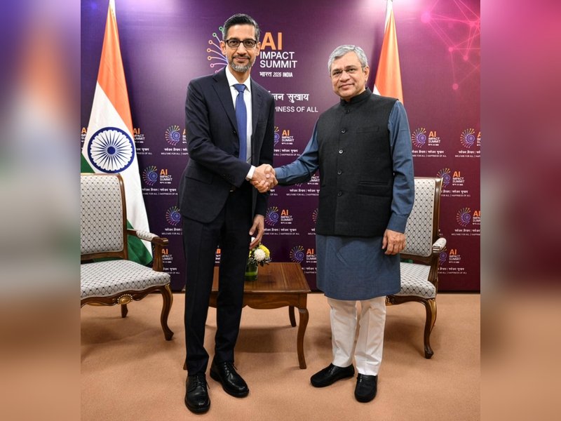 केंद्रीय मंत्री अश्विनी वैष्णव ने सुंदर पिचाई से मुलाकात की; डेटा सेंटर समेत एआई पर चर्चा हुई