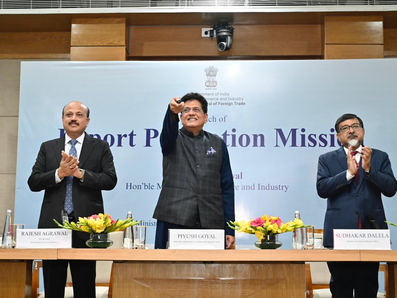 केंद्र ने एमएसएमई को बढ़ावा देने के लिए सात नई पहलों की शुरुआत की, वैश्विक बाजार में मजबूत होगी निर्यातकों की पहुंच