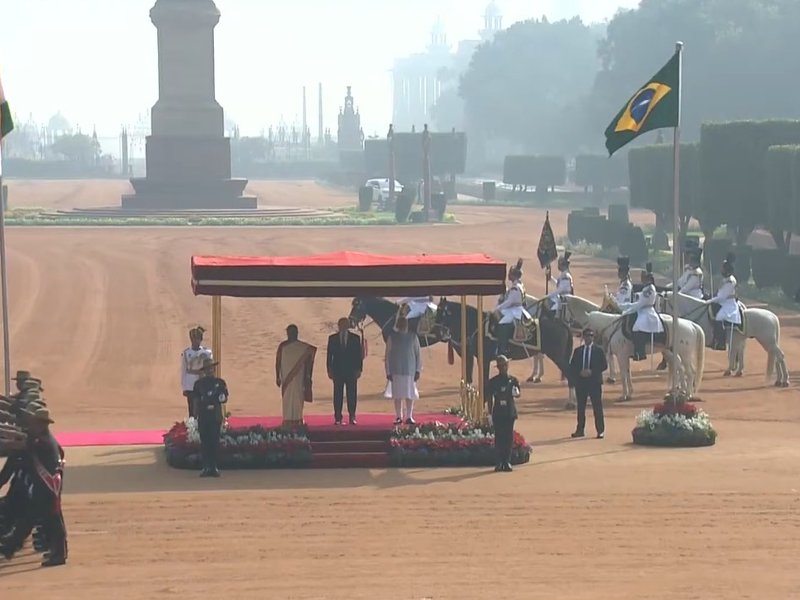 Brazilian President Lula accorded ceremonial welcome at Rashtrapati Bhavan