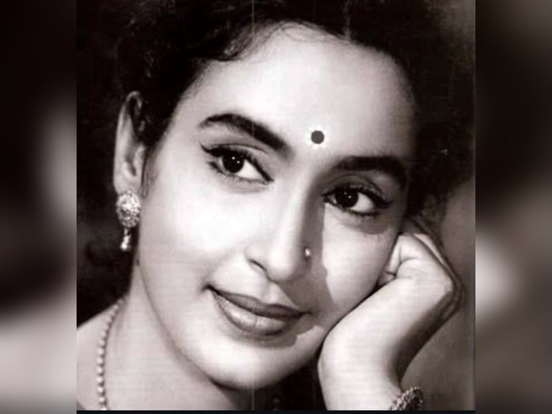 Mohnish Bahl remembers mother Nutan on 35th death anniversary