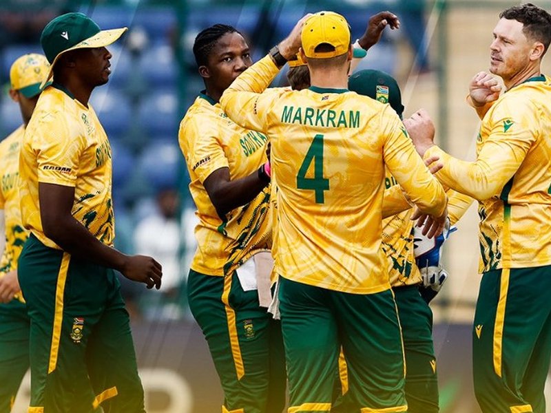 टी20 वर्ल्ड कप: 'भारतीय टीम पर दबाव ज्यादा, हम फायदा उठाएंगे', दक्षिण अफ्रीका के कोच कॉनराड का बयान  