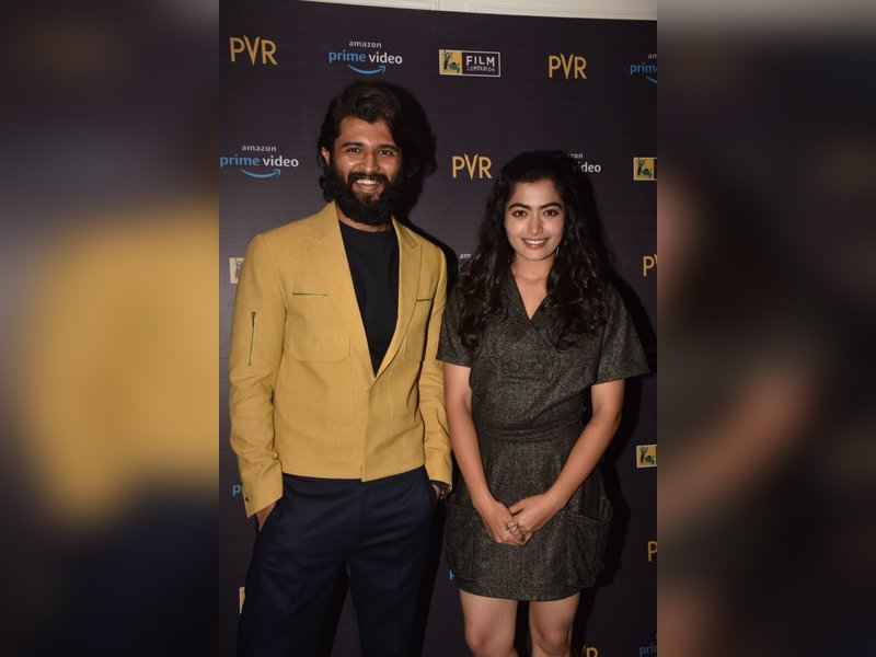 Rashmika Mandanna & Vijay Deverakonda officially announce their wedding; Thanks fans for 'VIROSH'
