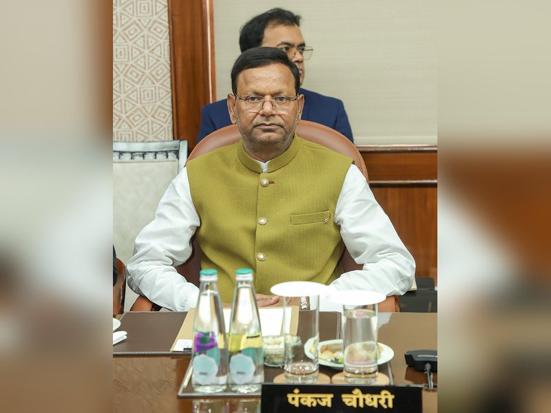 सरकार ने नियामक ढांचे और उपभोक्ता संरक्षण उपायों के साथ फिनटेक इकोसिस्टम को मजबूत किया: पंकज चौधरी