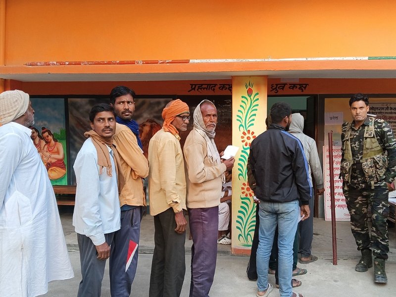 झारखंड के 48 नगर निकायों में मतदान को लेकर उत्साह, 6 हजार से अधिक प्रत्याशियों की किस्मत लिखेंगे 43 लाख वोटर