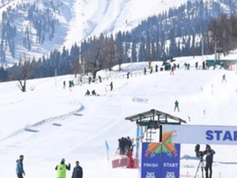 खेलो इंडिया विंटर गेम्स की जम्मू-कश्मीर के गुलमर्ग में हो रही शुरुआत 