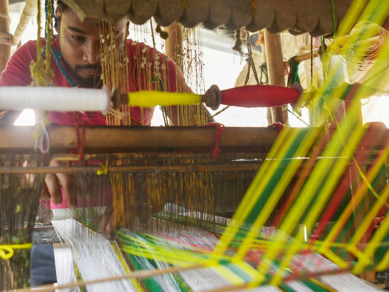 ‘Parishkriti’ handloom exhibition empowers weavers with direct market access: Development Commissioner