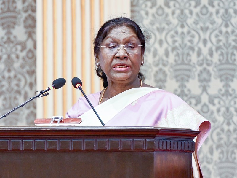 अंतरराष्ट्रीय महिला दिवस पर राष्ट्रपति द्रौपदी मुर्मु समेत कई नेताओं ने दी शुभकामनाएं