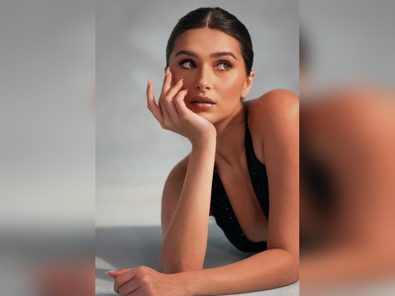 Tara Sutaria flaunts her special ‘Koffee With Karan’ mug on the wall unit of her new luxurious house