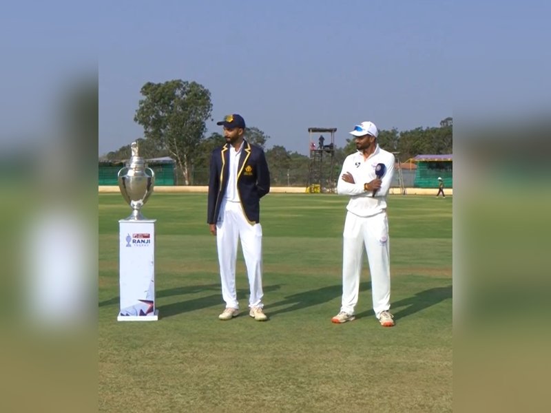 Ranji Trophy Final: Qamran, Pundir take J&K to 104/1 at Lunch against Karnataka on Day 1