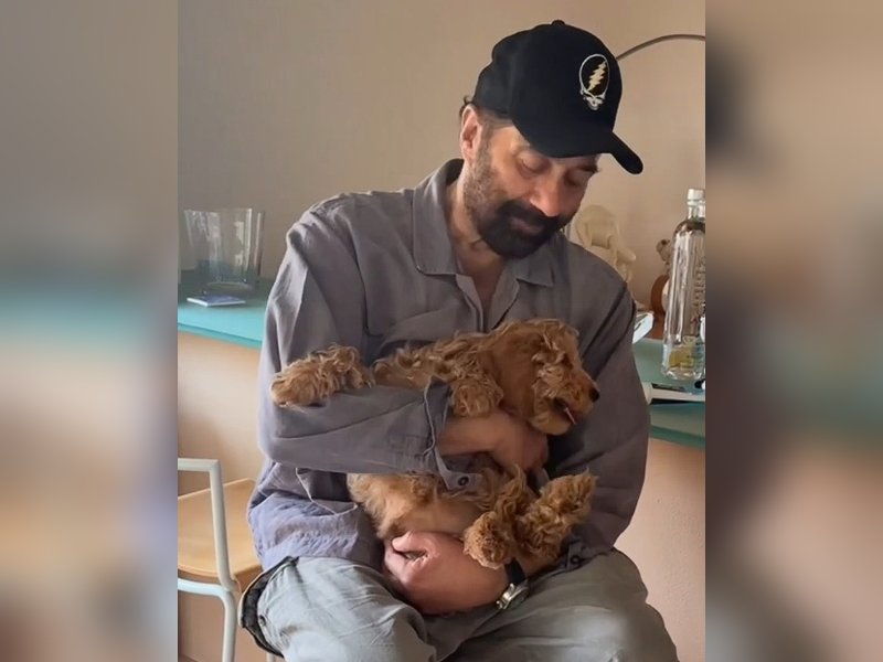 Sunny Deol gets goofy and playful with his ‘furry’ companion 
