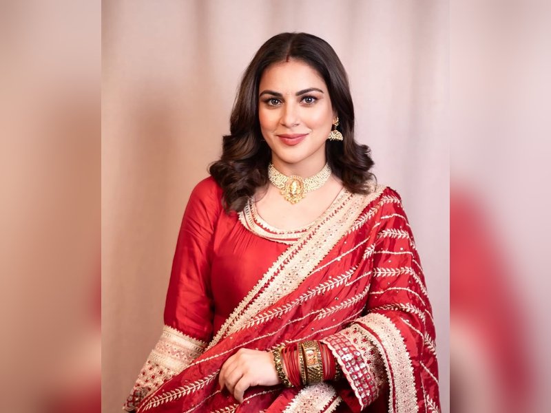 Shraddha Arya has a blast at her all-girls trip with friends in Pattaya without her twin babies