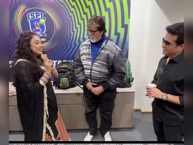 Rupali Ganguly shares stage with Amitabh Bachchan & Sachin Tendulkar, says iconic ‘Aapko Kya’ dialogue 