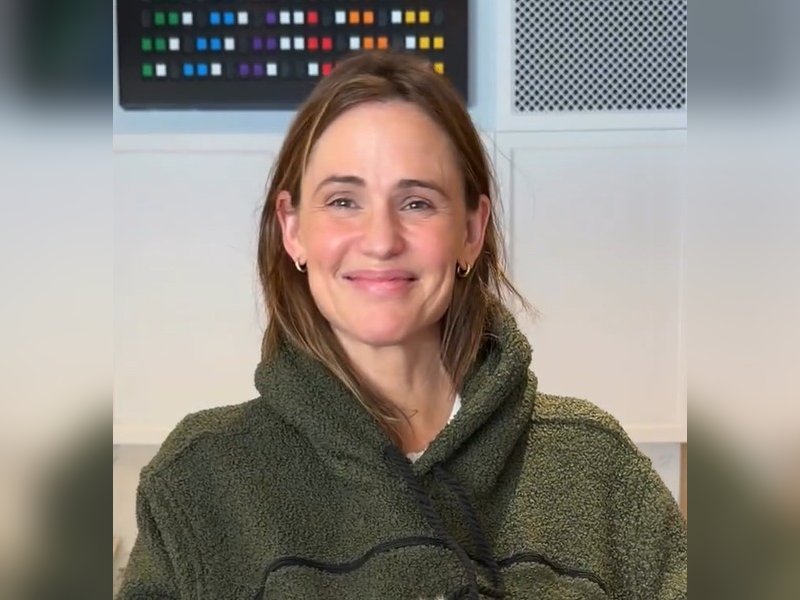 Jennifer Garner talks about realities of co-parenting with Ben Affleck