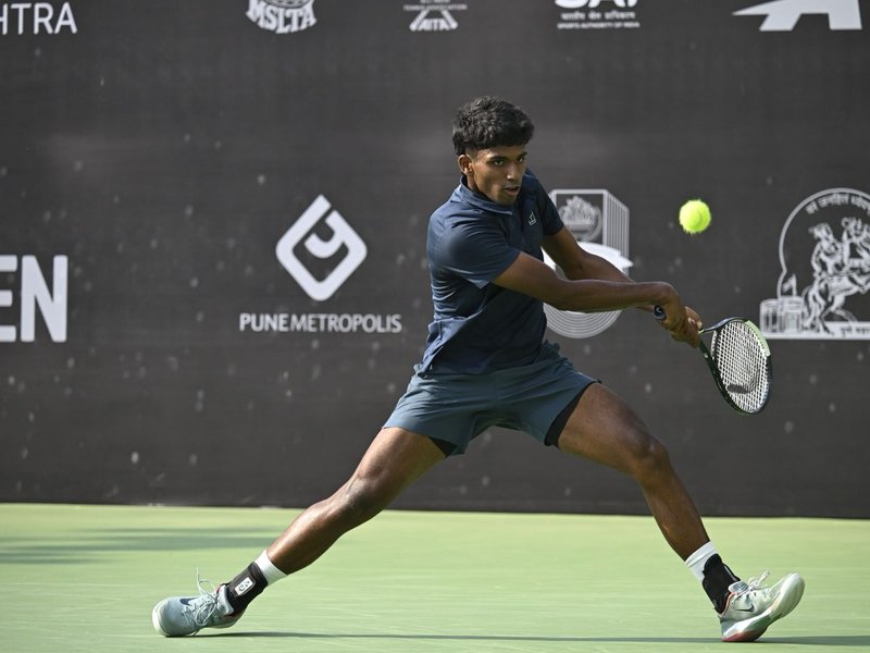 Manas Dhamne storms into quarters of MahaOpen ATP Challenger 75 