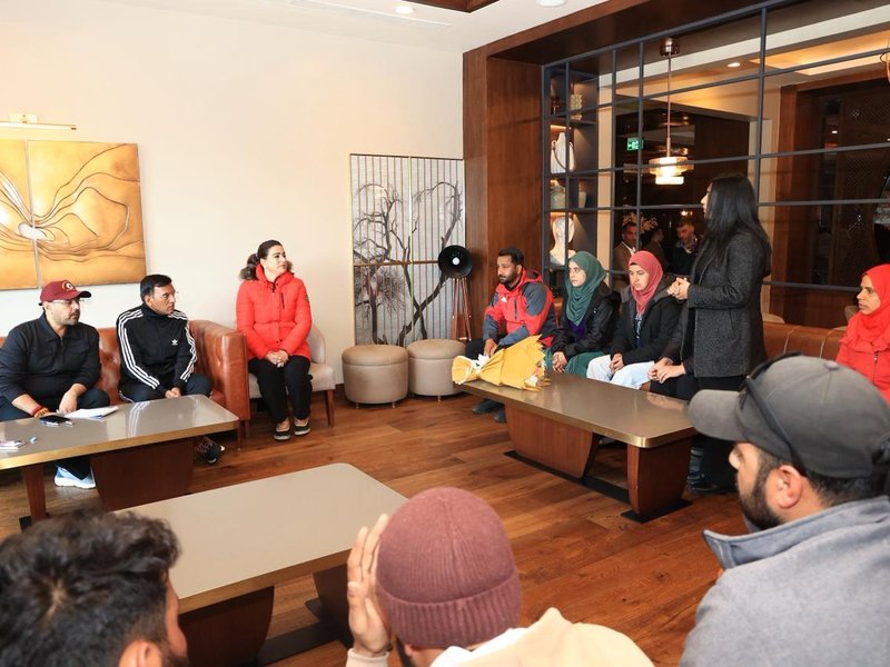 कश्मीर के युवा खिलाड़ियों से मिलकर अपार खुशी हुई: डॉ. मनसुख मंडाविया 