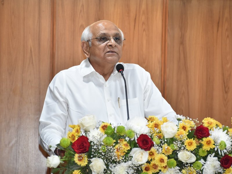 Gujarat: AMC completes 446 of 691 ventilation columns to curb gas build-up in sewage network (Photo: IANS)