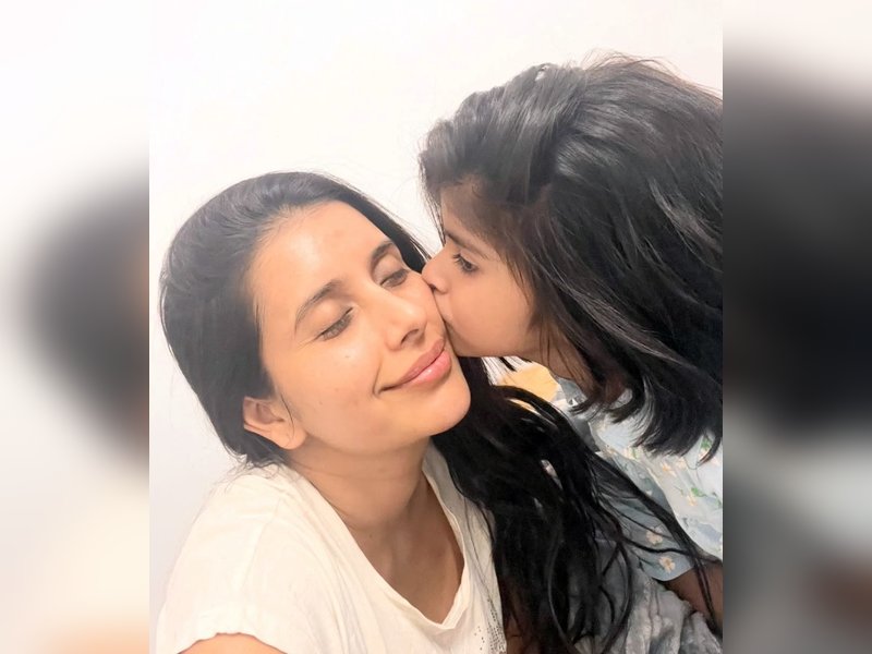 Charu Asopa says her ‘greatest birthday gift’ is sealed with Ziana’s tiny kisses