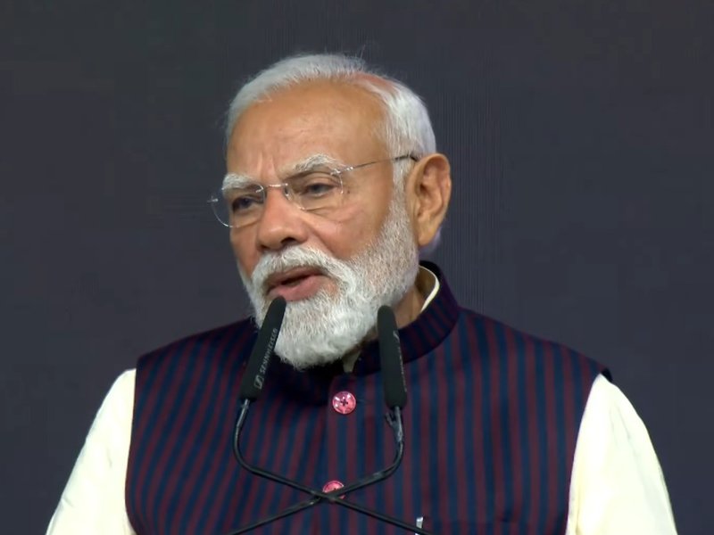 भारत बहुत तेजी से ग्लोबल सेमीकंडक्टर वैल्यू चेन का हिस्सा बन रहा: पीएम मोदी 