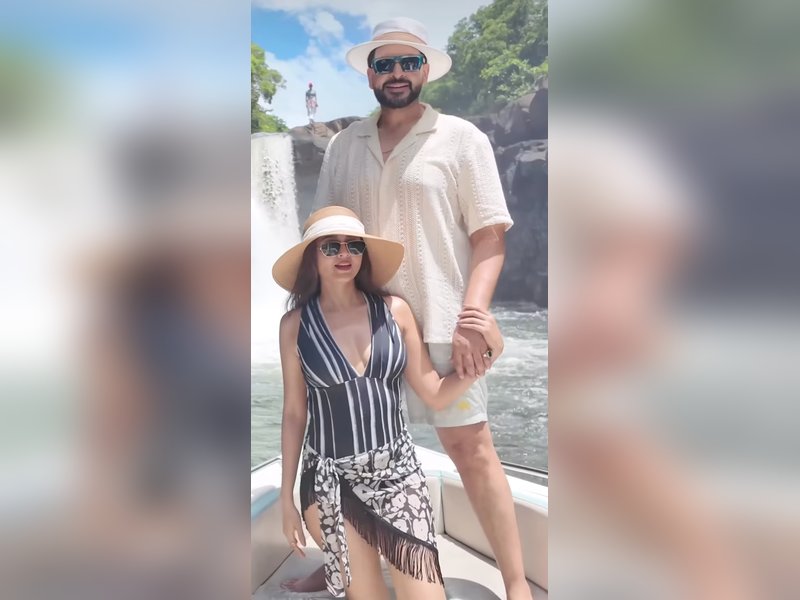 Karan Kundrra says ‘peace feels better’’ with Tejasswi Prakash, shares romantic vacation video