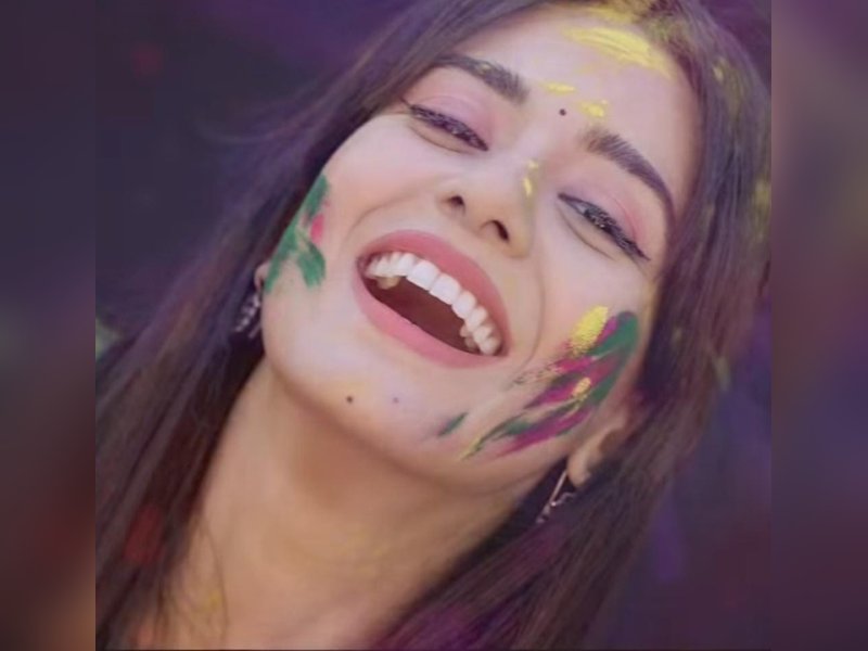 When Amrita Rao turned muse for Akshay Kumar in candid Holi throwback pics