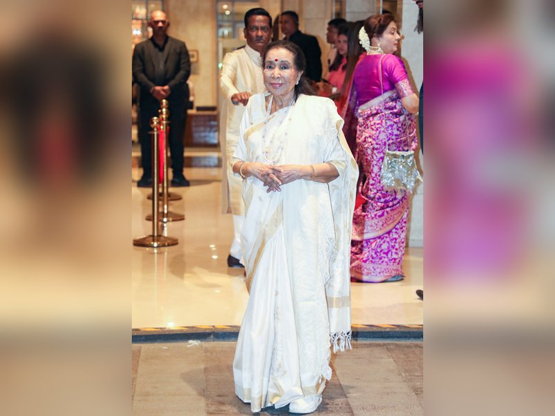 asha bhosale passes away