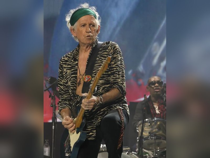 Keith Richards to become a great-grandfather for first time