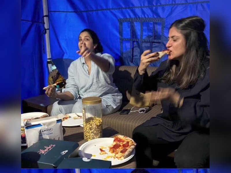 Kareena Kapoor says she loves Rhea Kapoor ‘more than pepperoni pizza’, calls her ‘food provider’
