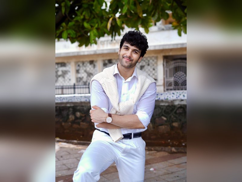 Splitsvilla X5 winner Jashwanth Bopanna says his new music video speaks about love, distance, or unspoken feelings