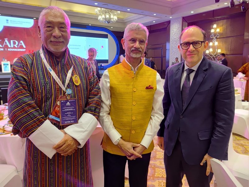 रायसीना डायलॉग 2026 : अर्जेंटीना के राजदूत ने एस जयशंकर से की मुलाकात