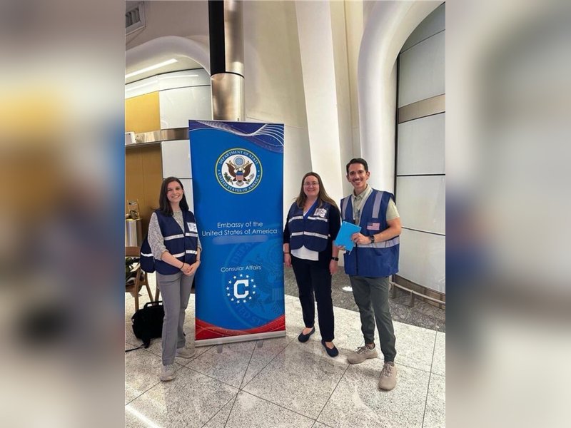 24,000 Americans leave the Middle East amid tensions