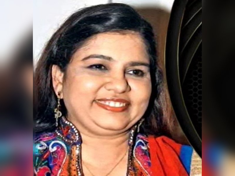 बर्थडे स्पेशल: जब भीड़ और अमिताभ बच्चन को सामने देख नर्वस हो गई थीं संगीत की 'साधना' 