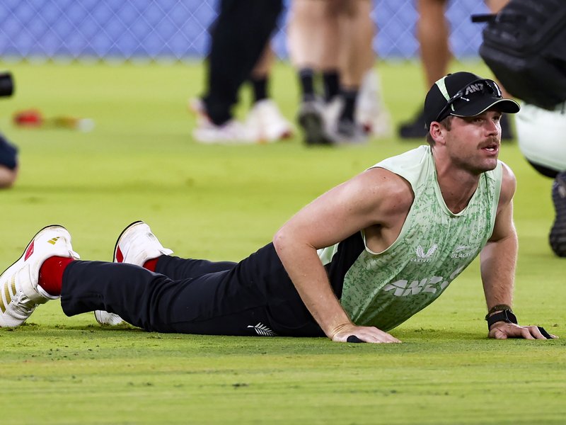 Henry, Ferguson to undergo scans on Tuesday, says New Zealand coach Walter